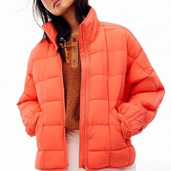 NWT HALFDAYS NELLI lE packable Quilted Orange Jacket - Medium - Picture 6 of 16
